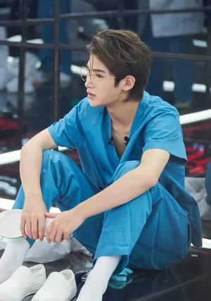 黄明昊《密室大逃脱2》第十期剧照图片_3