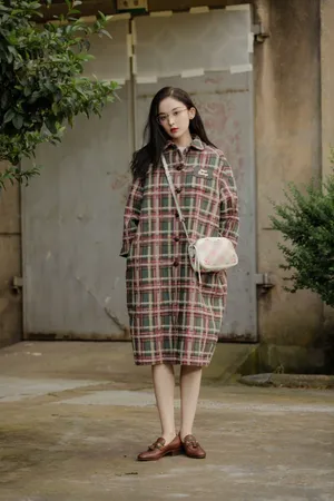 古力娜扎初秋复古率性甜美时尚写真图片_6