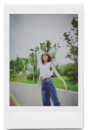苏晓彤简约私服俏皮街拍图片_2