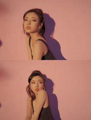 何瑞贤吊带装性感写真图片