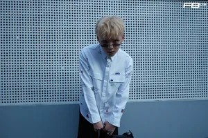 朱星杰白衬衣帅气写真图片_6
