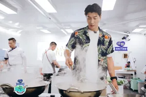 张亮《中餐厅第四季》第五期剧照图片_8