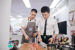 黄晓明《中餐厅第四季》第五期剧照图片_3