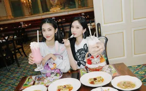 曾可妮刘令姿最新九月生活照图片_6