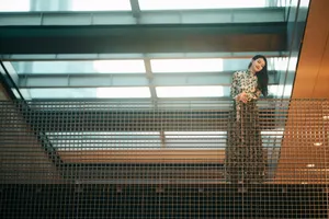 孙怡印花长裙甜美图片写真_15