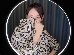张嘉倪俏丽私服自拍照图片_2