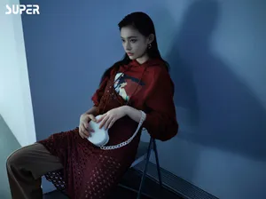 林允湖光掠影大片写真图片_1