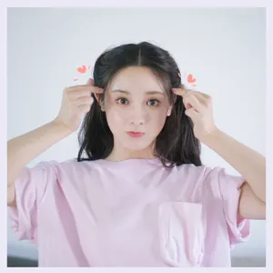 彭小苒粉嫩甜美写真图片