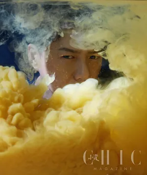 段奕宏西装绅士优雅又不失洒脱写真图片