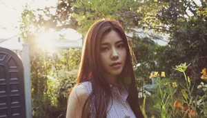 朱婧汐气质长发清新写真图片
