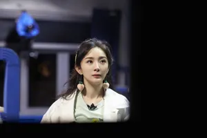 杨幂《密室大逃脱2》十一期剧照图片_4
