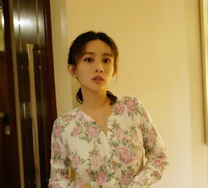 孟子义复古质感写真图片_5