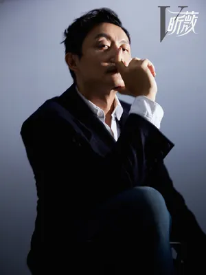 涂松岩黑白光影大片写真图片