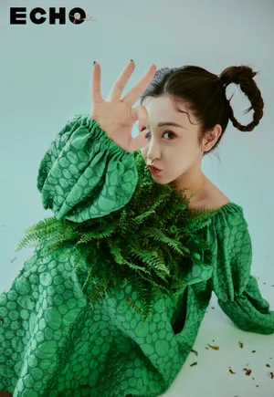 朱圣祎时尚俏丽写真图片_2