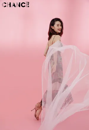 郭晓婷性感靓丽写真图片_5
