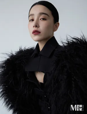 阚清子黑色羽毛装酷美写真图片_6