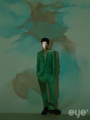 施展奇幻光影写真图片
