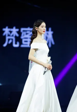 《乘风破浪的姐姐》金晨图片_6
