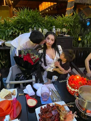 姜潮为麦迪娜庆生浪漫亲吻甜蜜慢慢美照图片_4