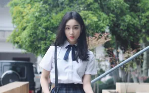 葛施敏甜美制服生日写真图片_5