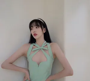 孔雪儿清新薄荷味自拍图片_2