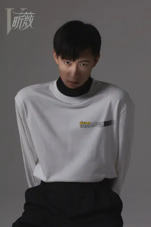 晏紫东黑白格调大片写真图片_7