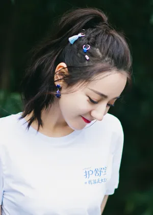 迪丽热巴白裙清新写真图片_6