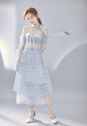 郑合惠子蓝色纱衣性感写真图片_3