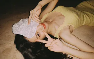 钟楚曦黄色针织长裙性感诱人美照图片_6