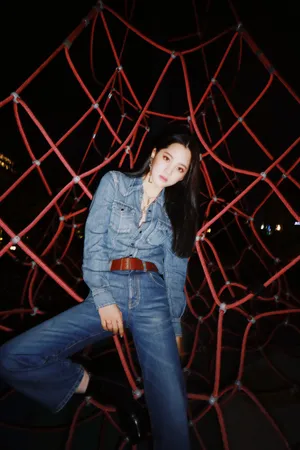 欧阳娜娜初秋牛仔服魅力性感写真_6