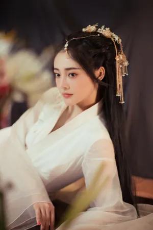 周洁琼古风甜美浪漫写真图片_6