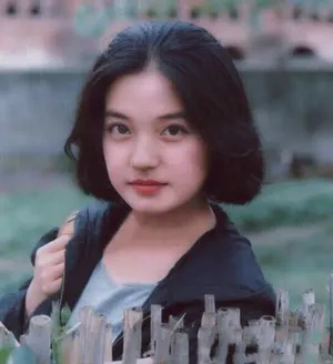 赵薇青涩旧照大眼灵动气质清纯写真图片_2