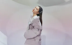 宋妍霏紫色灵动写真图片_7