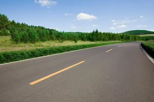 乌兰木统公路风光_2
