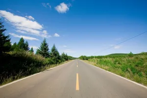乌兰木统公路风光_4