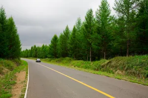 乌兰木统公路风光_8