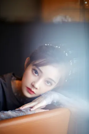 冯提莫唯美浪漫写真图片_2