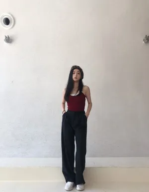 王承渲红色吊带元气日常照片_7