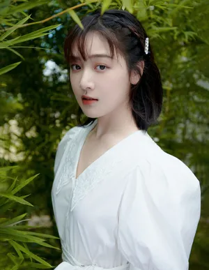 凌美仕白裙性感甜美写真图片_2