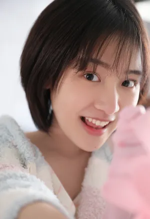 凌美仕清新俏皮居家写真图片