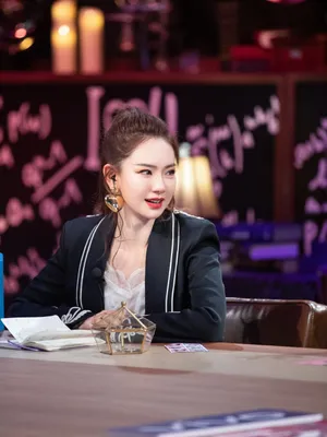 戚薇《心动的信号》综艺剧照图片_2