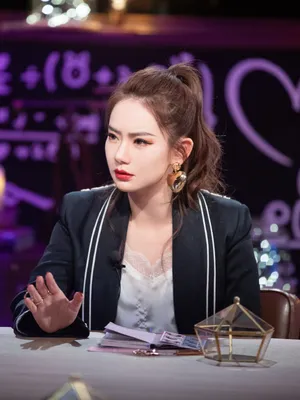 戚薇《心动的信号》综艺剧照图片_9