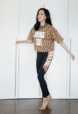 王智性感撩人健身写真图片_3