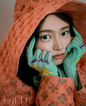 徐若晗少女感时尚写真图片_3