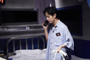 何炅《密室大逃脱第二季》收官剧照图片_6