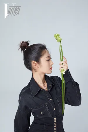 邢菲百变时尚大片写真图片_1