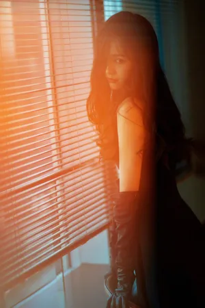 唐嫣性感黑色系大片写真图片_6