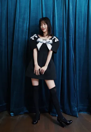 田原黑裙性感甜酷写真图片_7