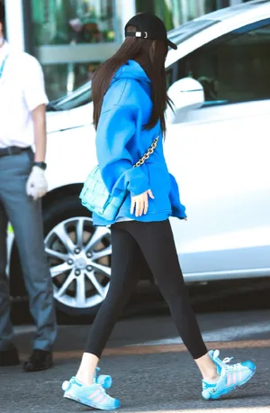 angelababy简约清新私服街拍图片_2