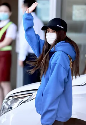 angelababy简约清新私服街拍图片_4
